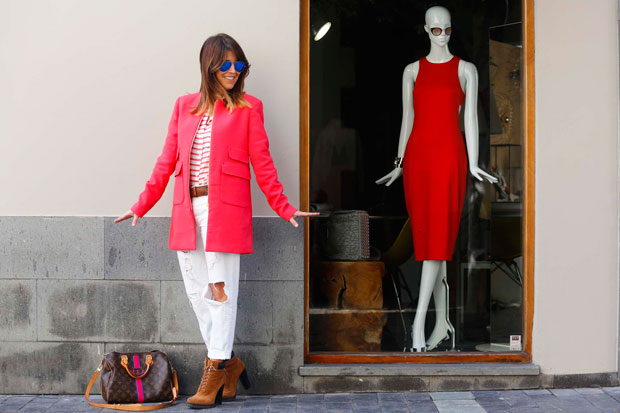 Marta-Ibrahim---coral-coat-3